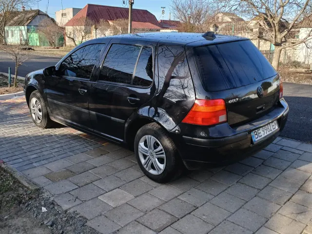 Volkswagen Golf - фото 5