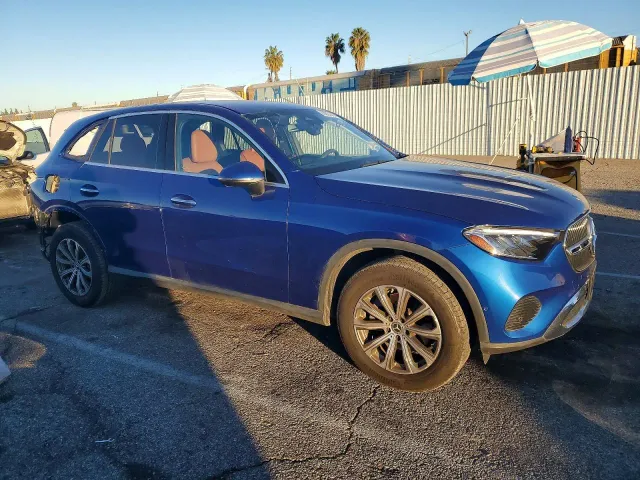 Mercedes-Benz GLC - фото 1