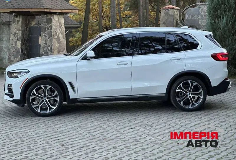 BMW X5 - фото 4
