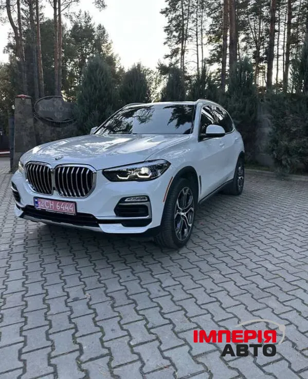 BMW X5 - фото 2