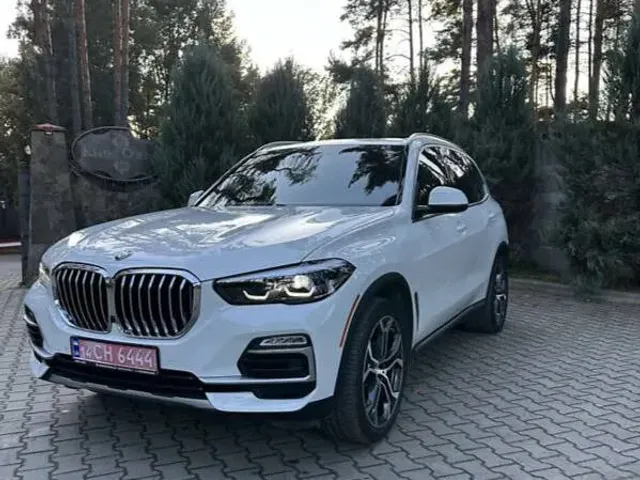 BMW X5 - фото 2