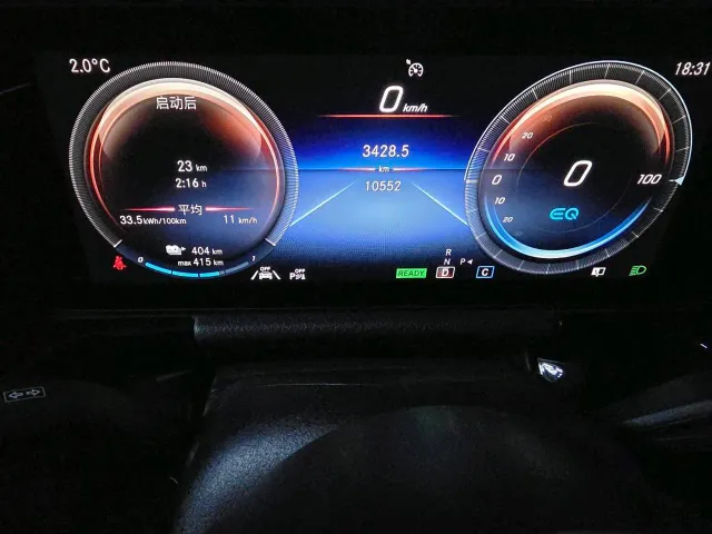 Mercedes-Benz EQA - фото 5