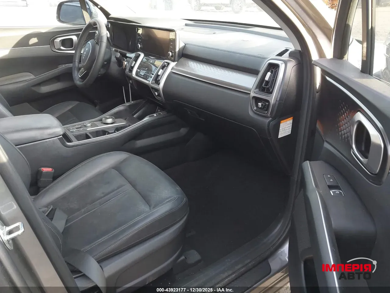 Kia Sorento - фото 7