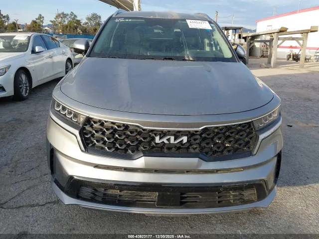 Kia Sorento - фото 2