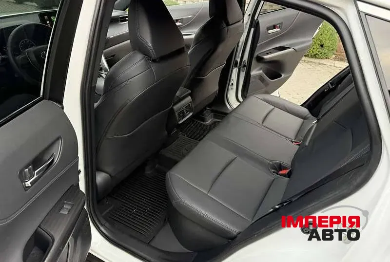 Toyota Venza - фото 9