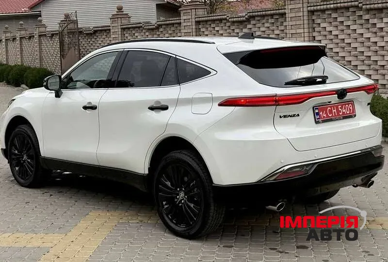 Toyota Venza - фото 2