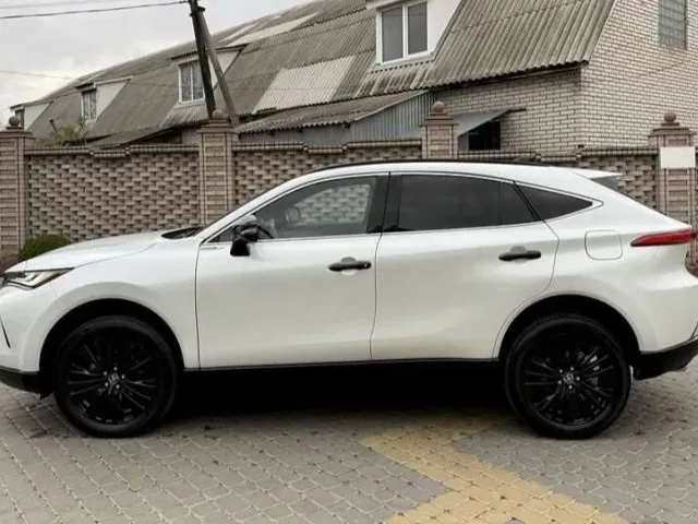 Toyota Venza - фото 4