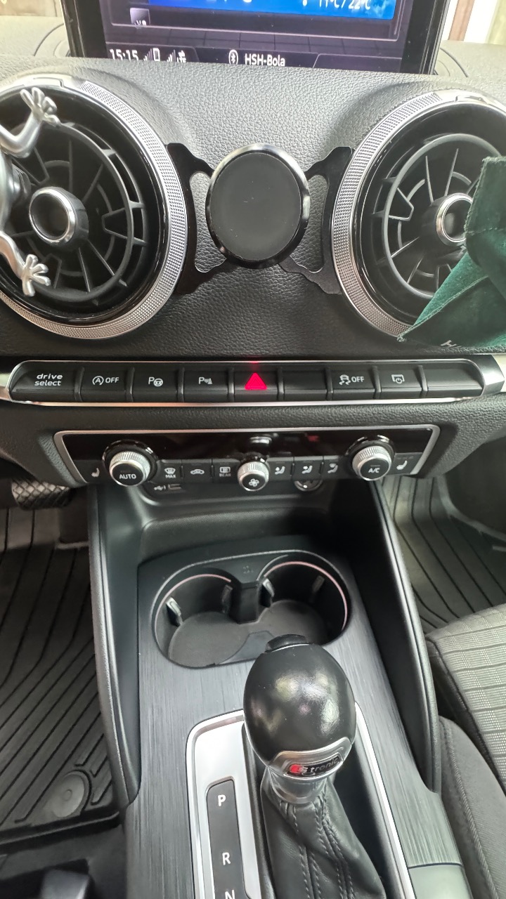 Audi A3 - фото 9