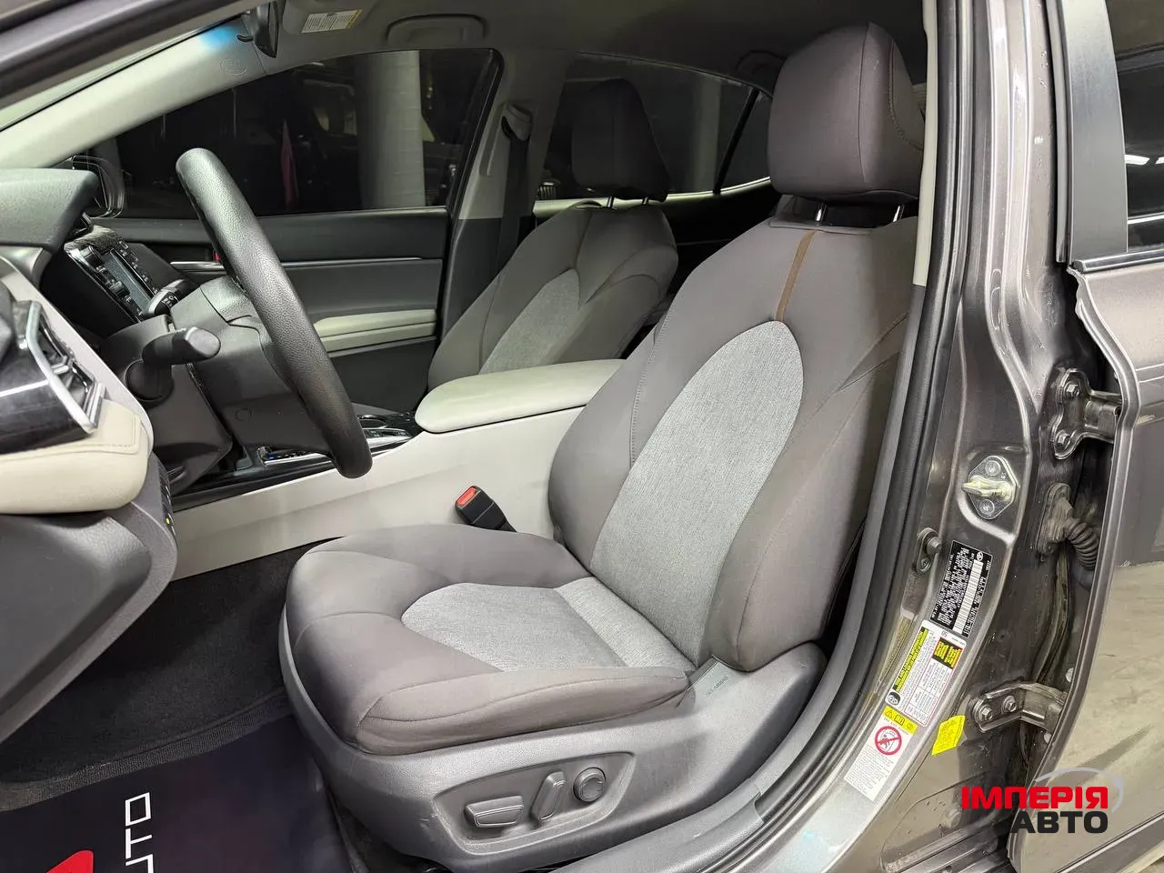 Toyota Camry - фото 9