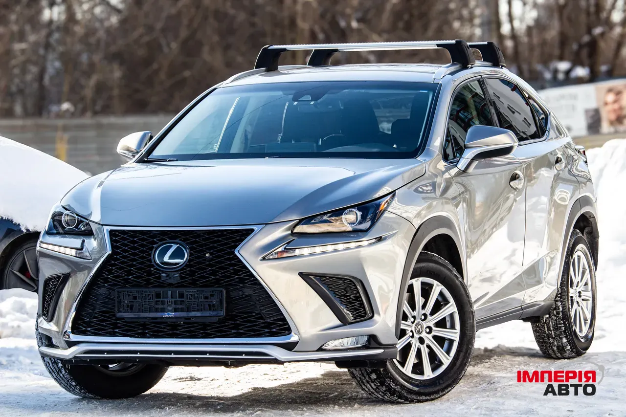 Lexus NX - фото 4