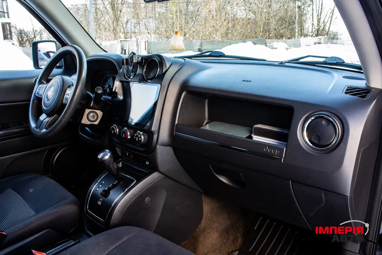 Jeep Liberty (Patriot) - фото 9