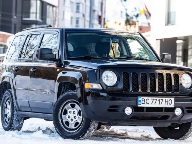 Jeep Liberty (Patriot) - фото 2