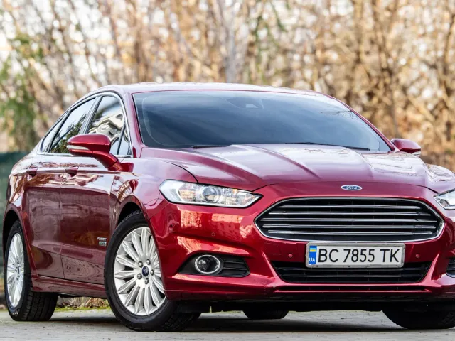 Ford Fusion (North America) - фото 2