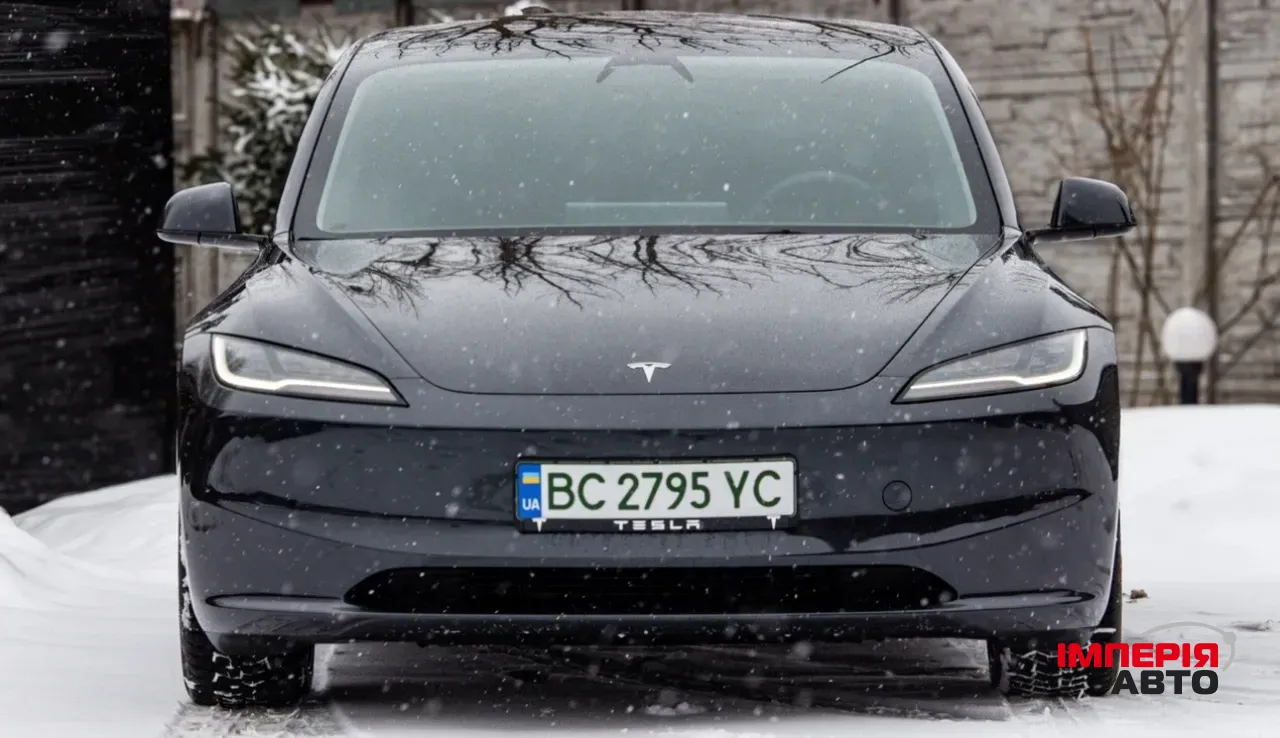 Tesla Model 3 - фото 3