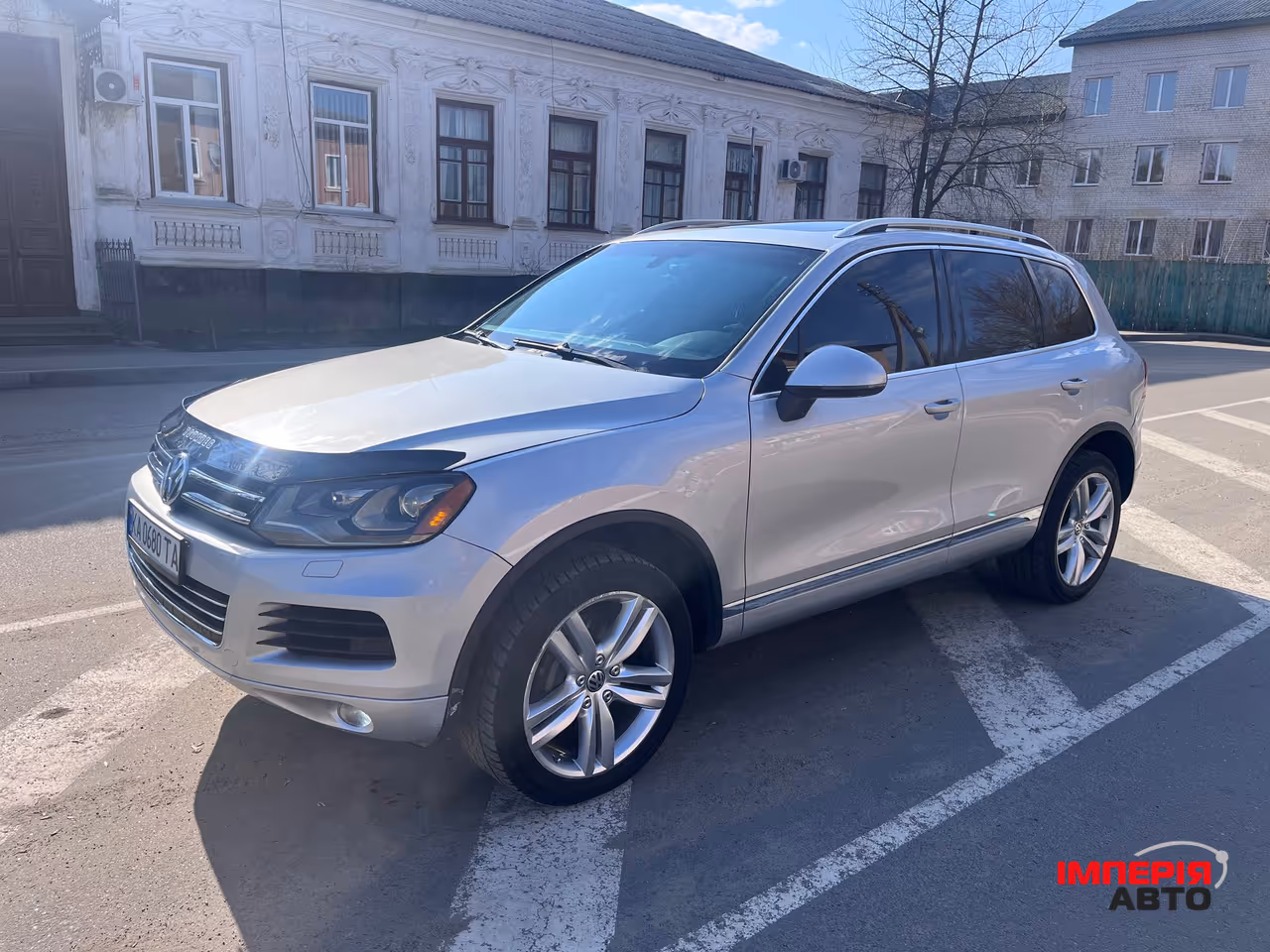Volkswagen Touareg - фото 4