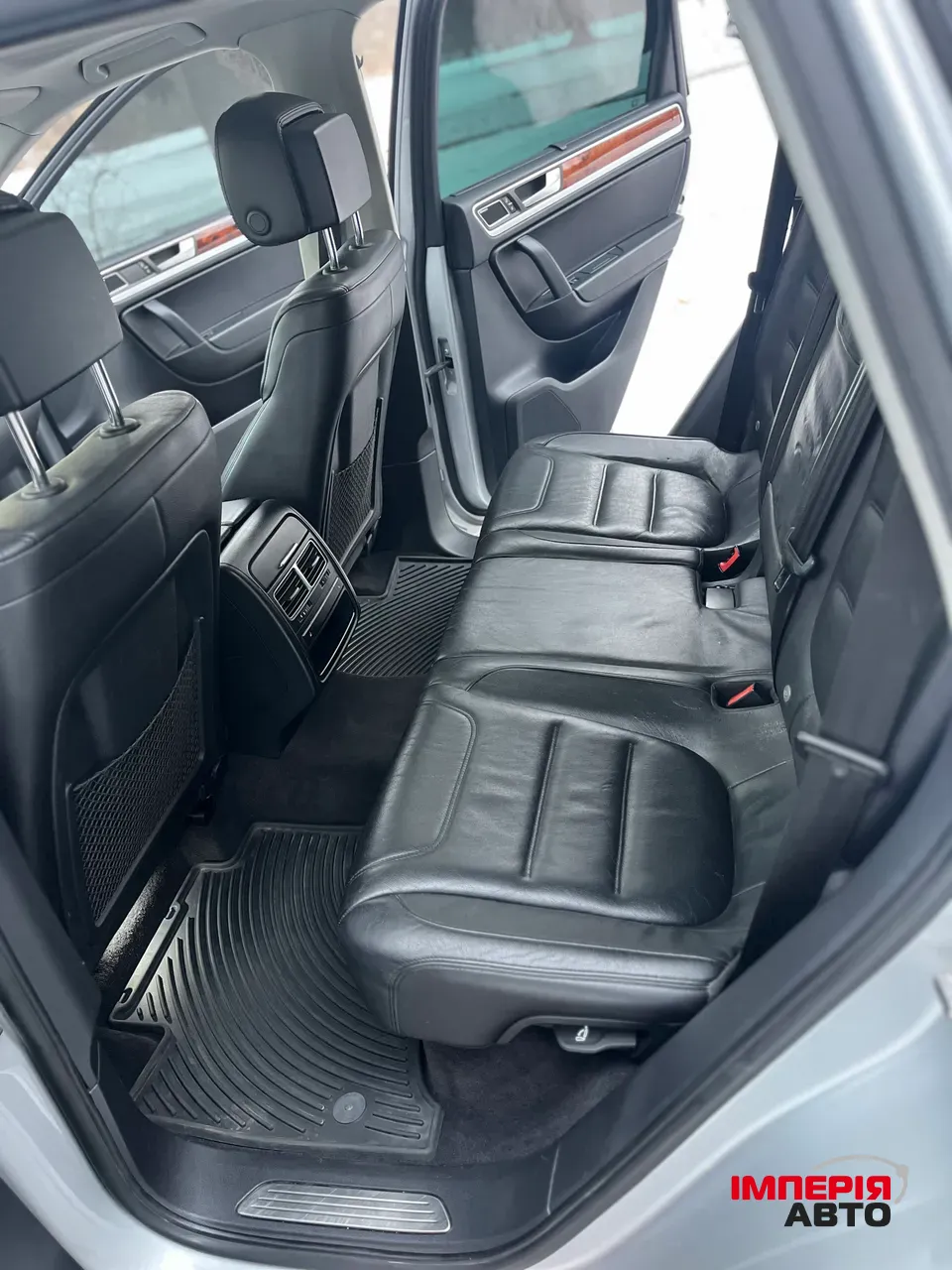 Volkswagen Touareg - фото 36