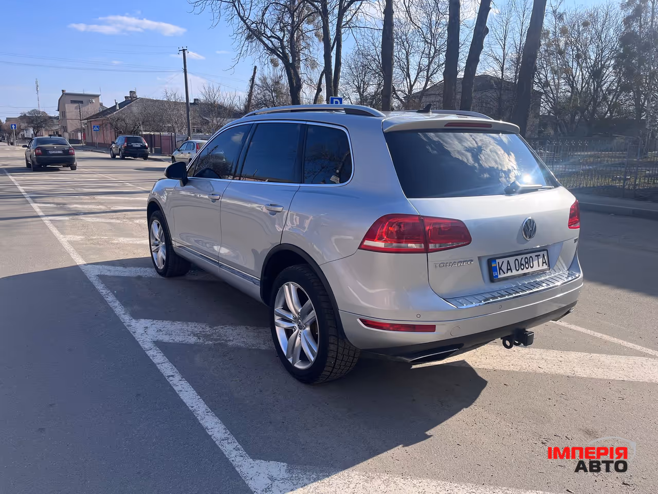Volkswagen Touareg - фото 8