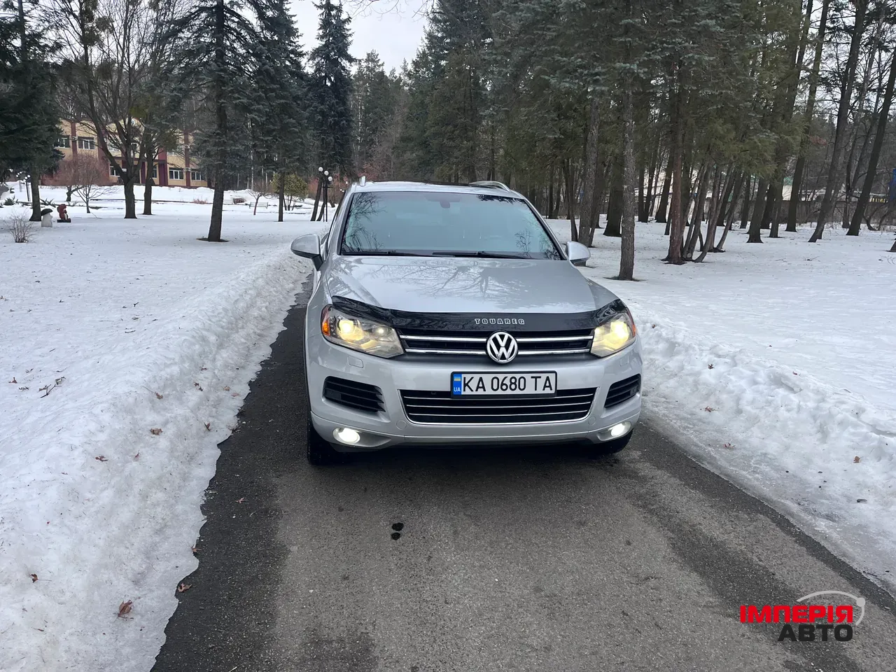 Volkswagen Touareg - фото 2