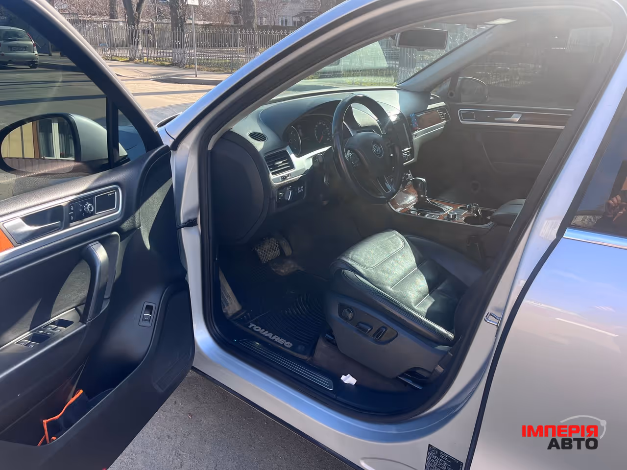 Volkswagen Touareg - фото 22