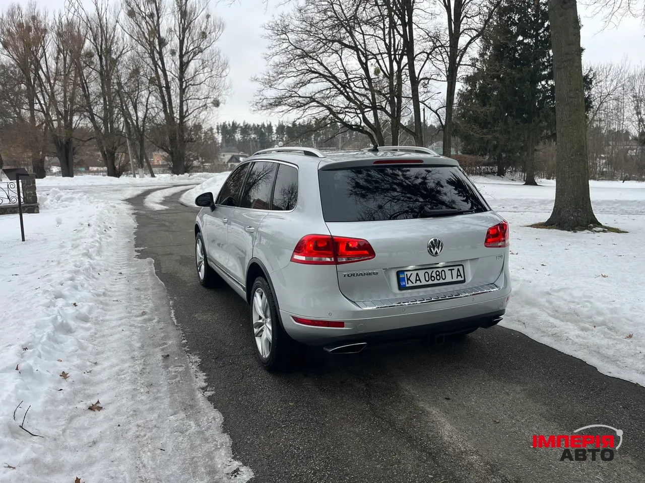 Volkswagen Touareg - фото 11