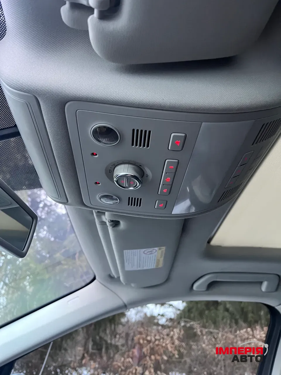 Volkswagen Touareg - фото 68