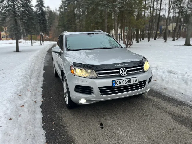 Volkswagen Touareg - фото 4