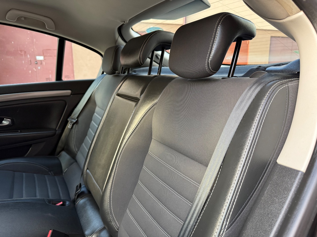 Renault Laguna - фото 15