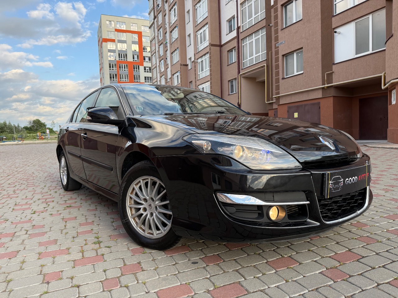 Renault Laguna - фото 2