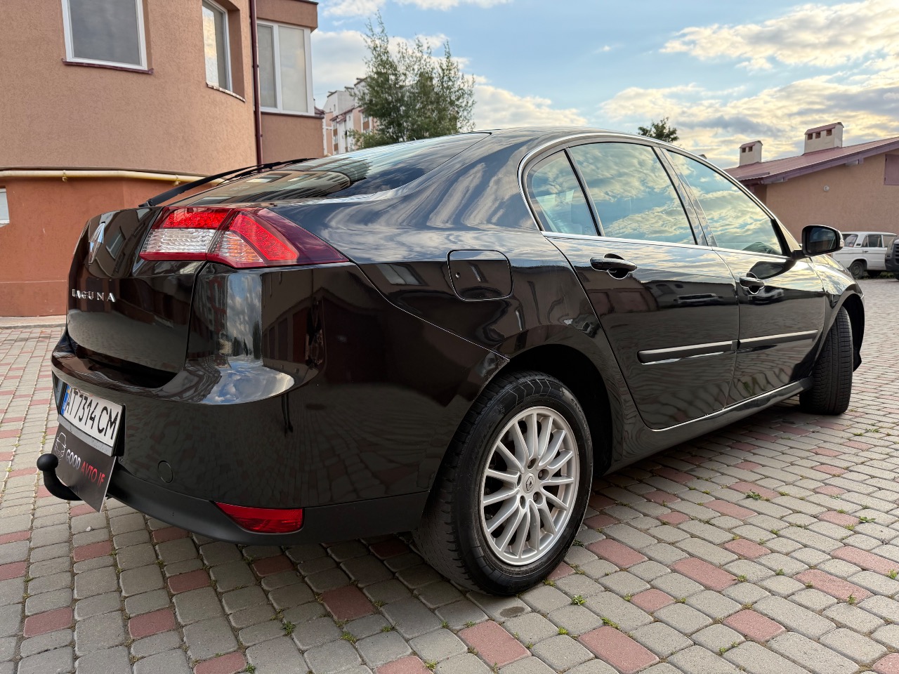 Renault Laguna - фото 14