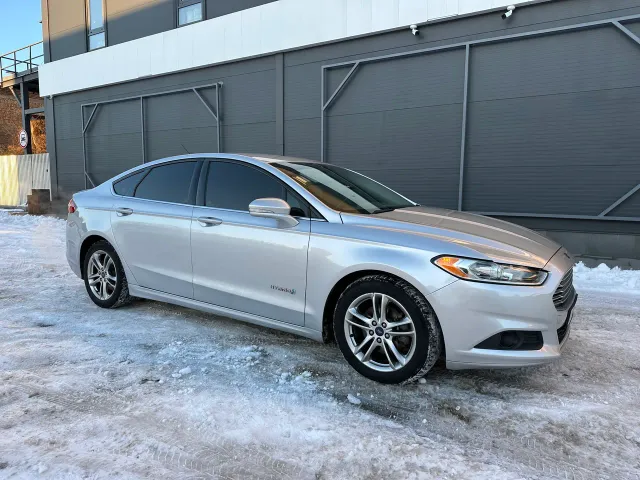Ford Fusion (North America) - фото 2