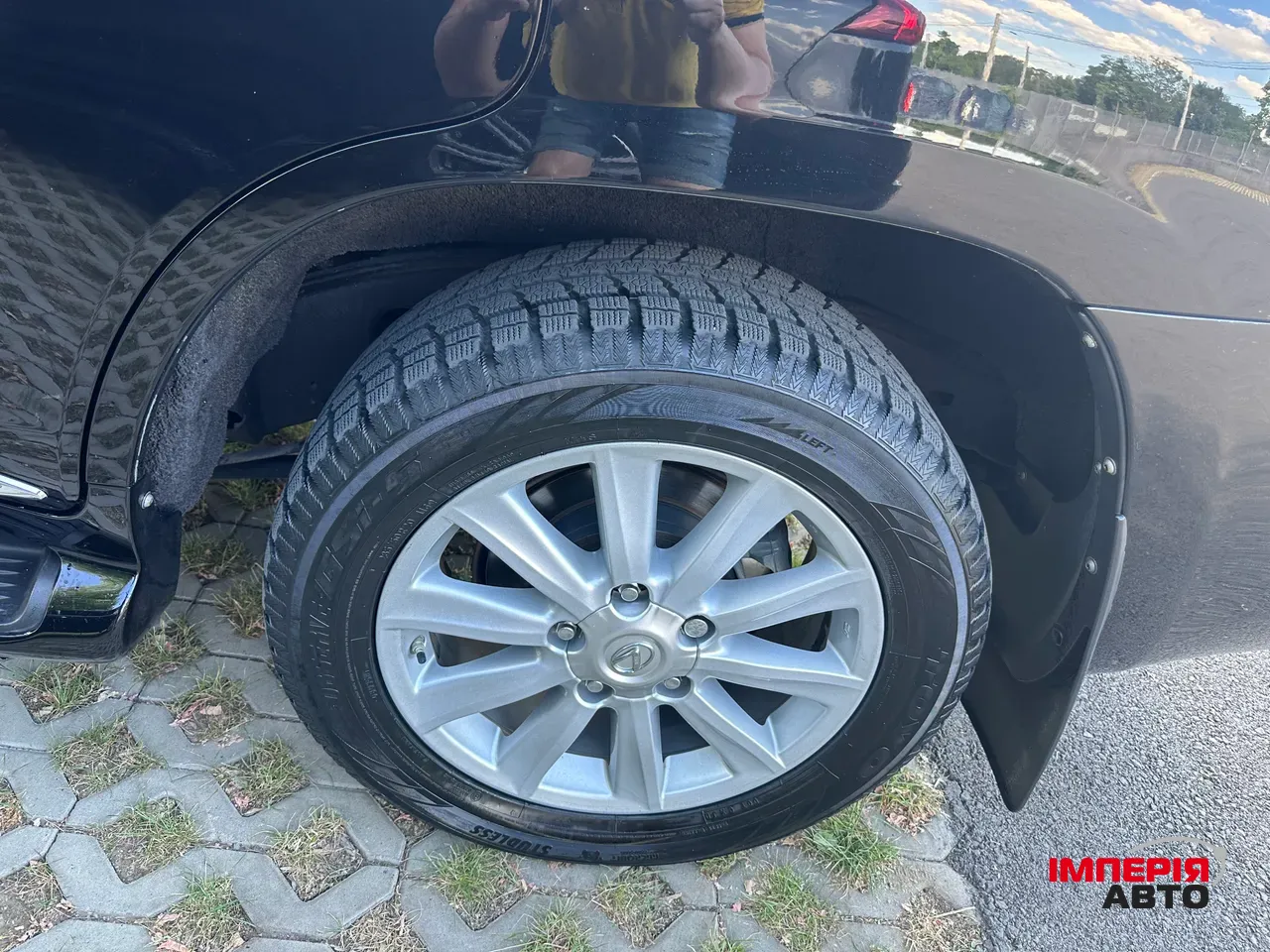 Lexus LX - фото 12