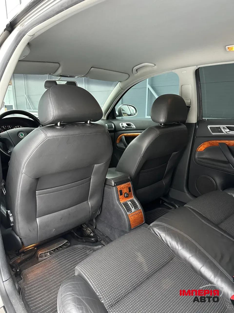 Skoda Superb - фото 17