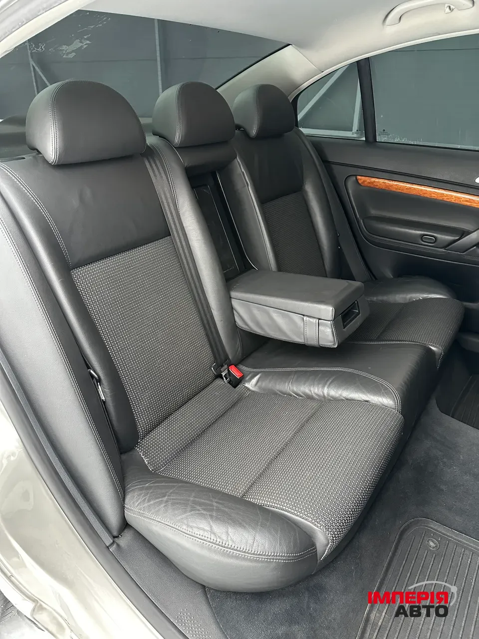 Skoda Superb - фото 27