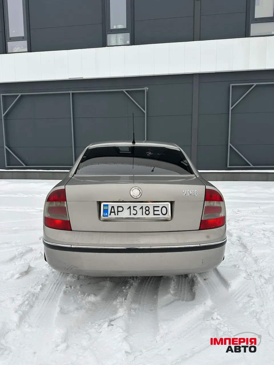 Skoda Superb - фото 8