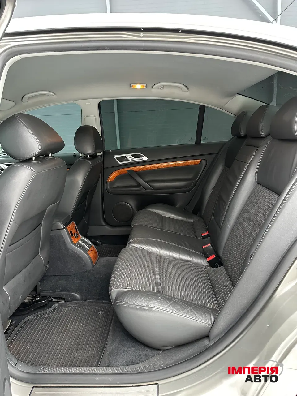 Skoda Superb - фото 18