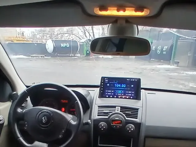 Renault Megane - фото 5