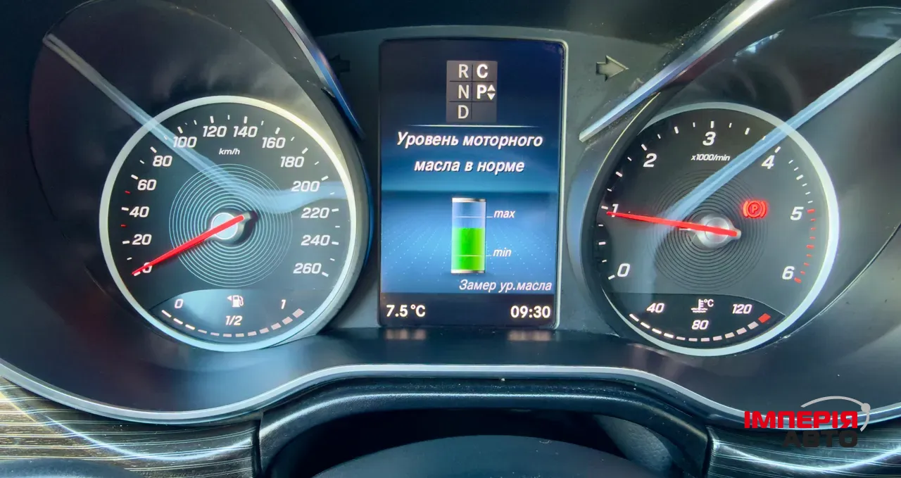 Mercedes-Benz V-Класс - фото 30