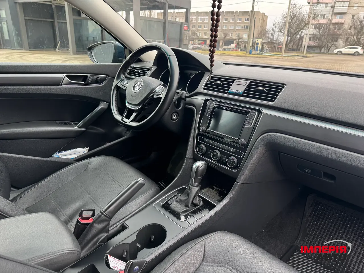 Volkswagen Passat - фото 8