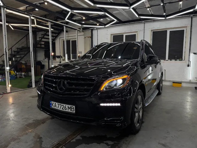 Mercedes-Benz M-Класс - фото 1