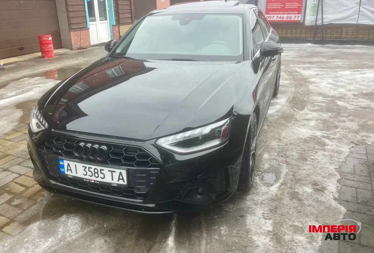 Audi A4 - фото 13