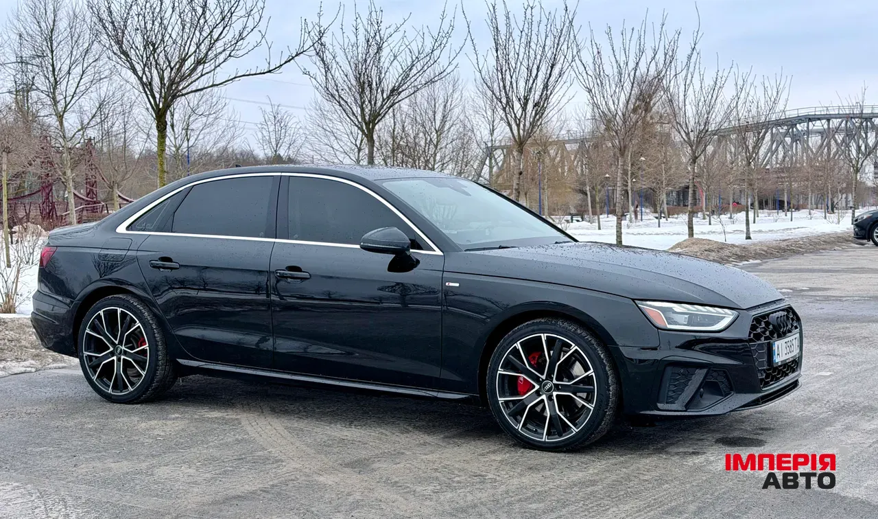 Audi A4 - фото 46