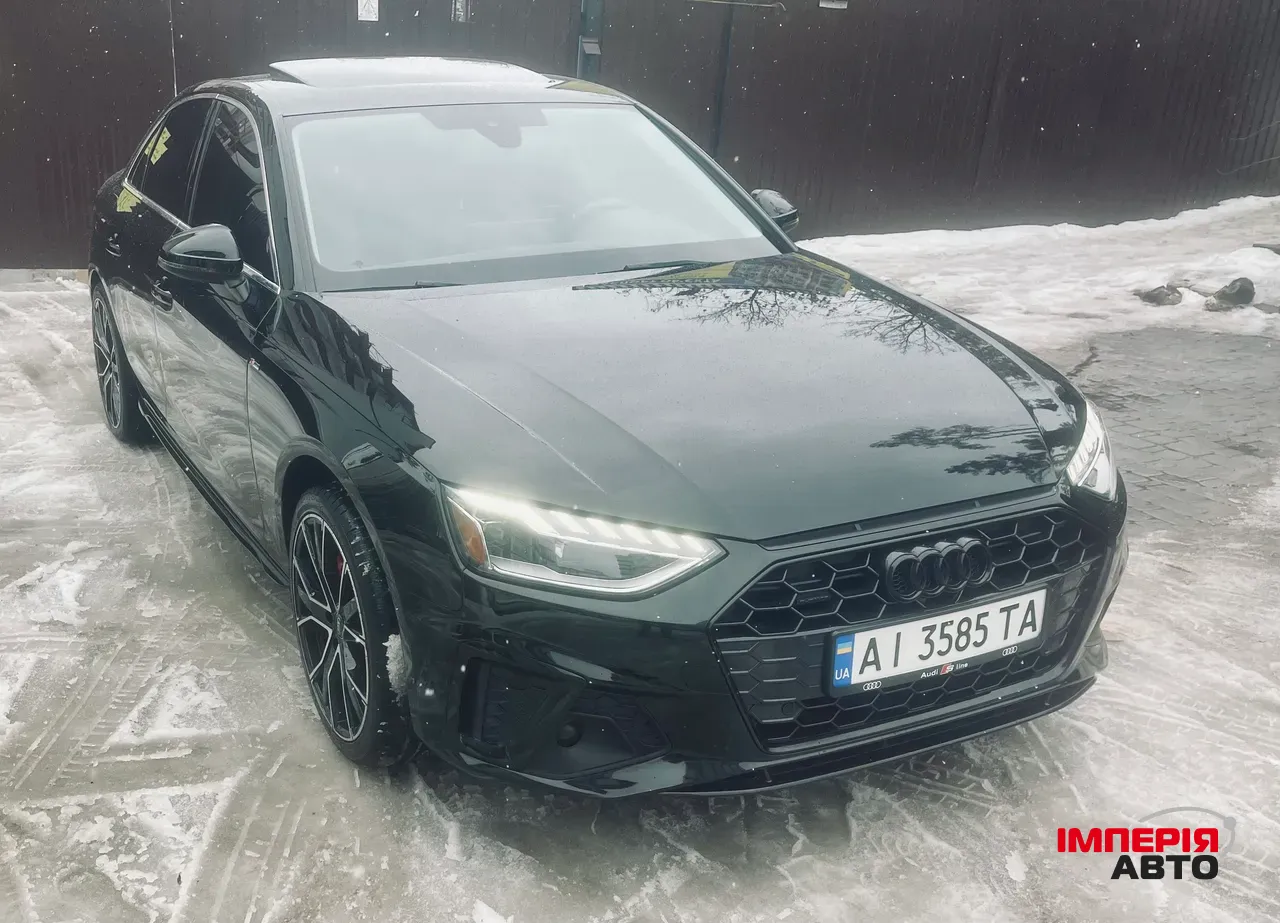 Audi A4 - фото 11