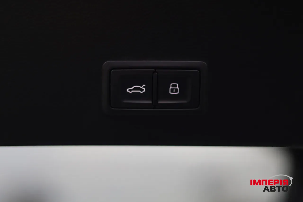 Audi A6 - фото 28