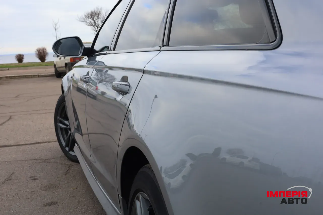 Audi A6 - фото 13