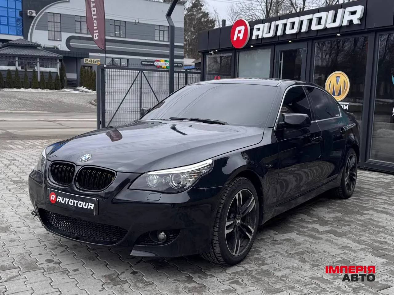 BMW 5 серії - фото 2