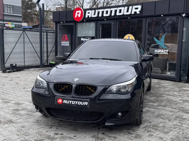 BMW 5 серії - фото 1