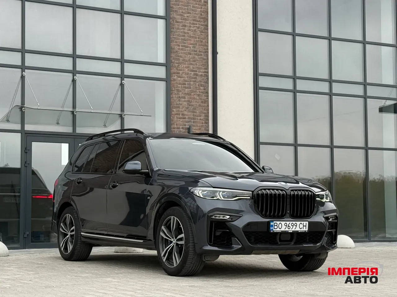 BMW X7 - фото 11