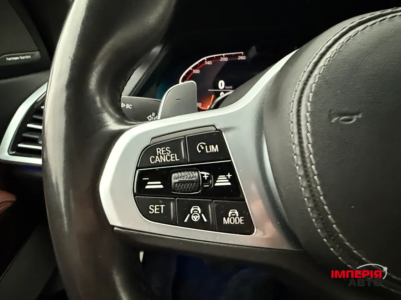 BMW X7 - фото 14