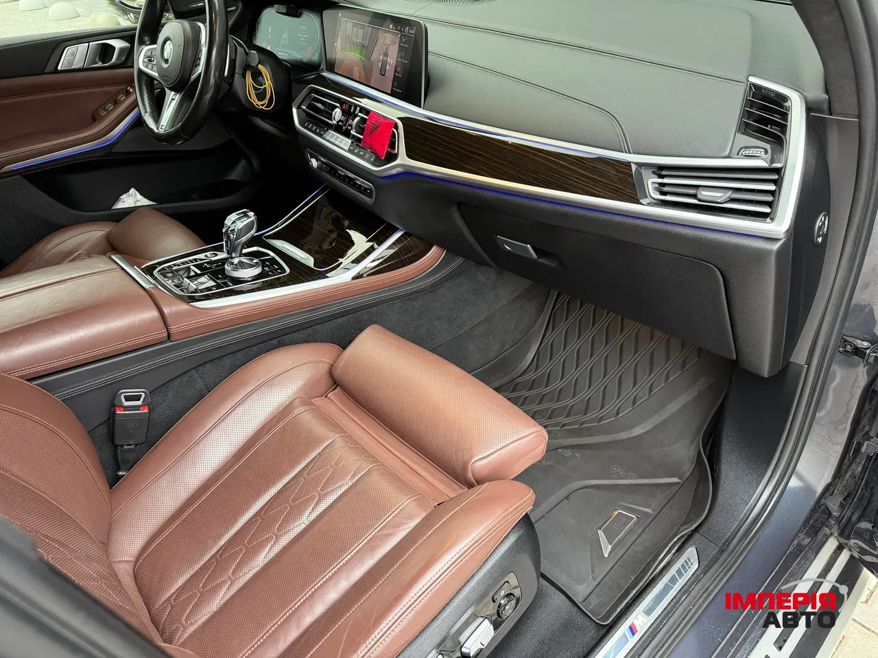 BMW X7 - фото 26