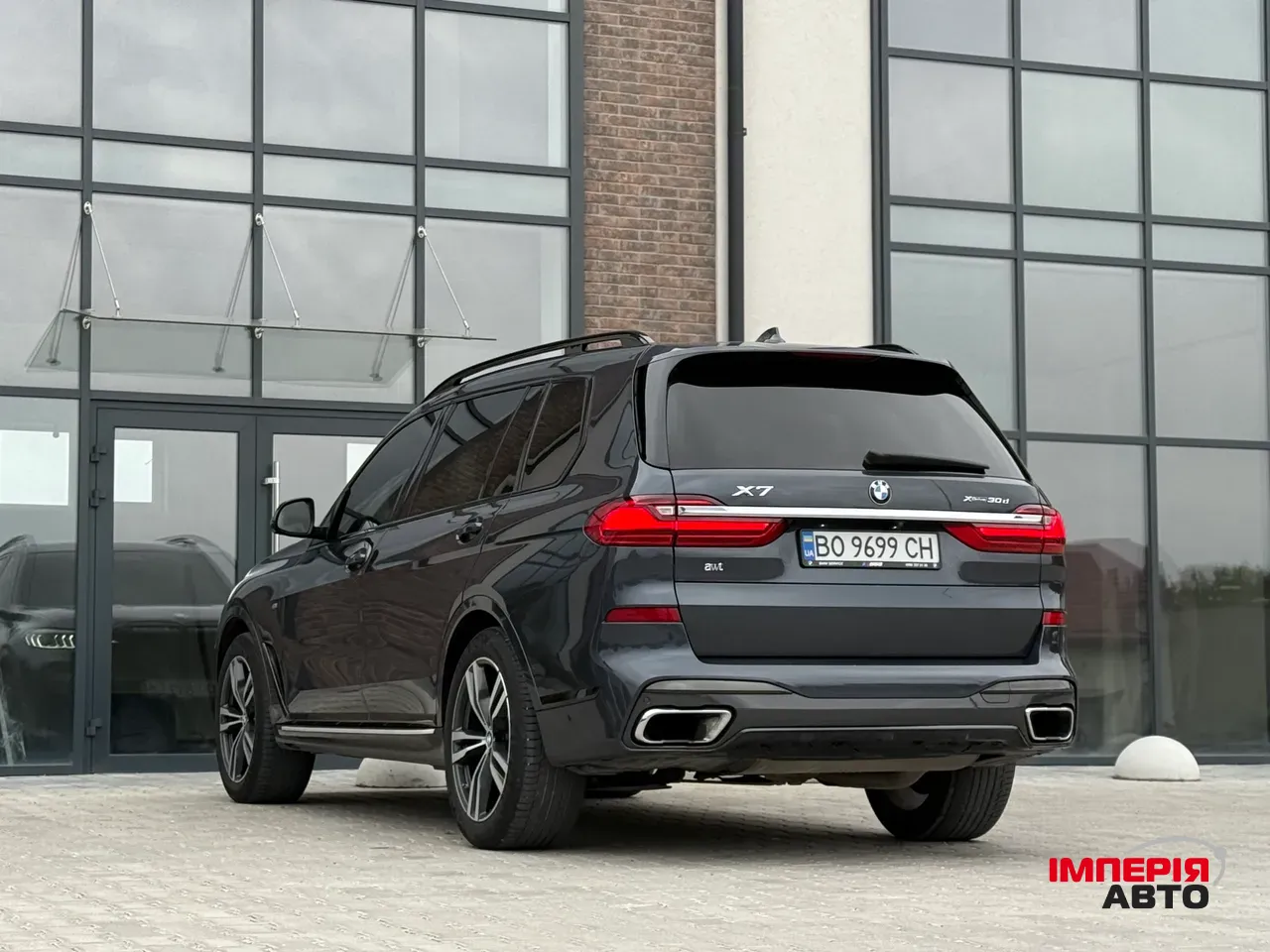 BMW X7 - фото 22